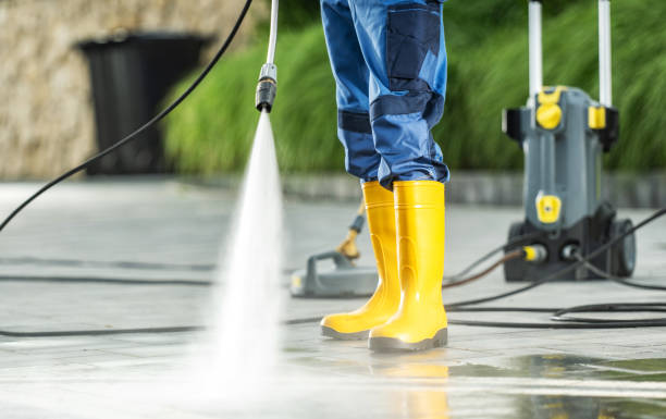Best Commercial Building Pressure Washing  in Quinnesec, MI